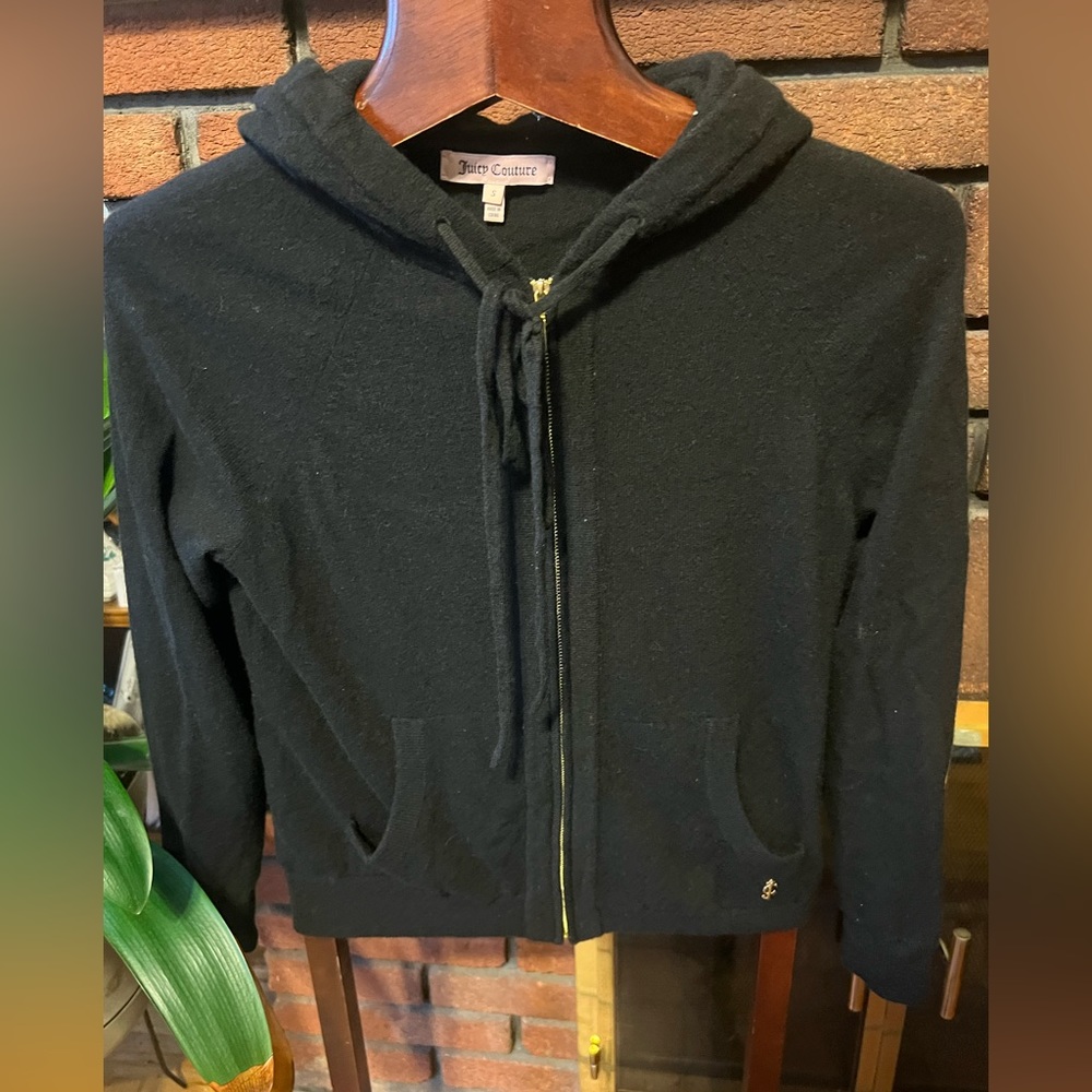 Juice couture merino wool mix like new zipper sweater size S